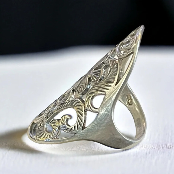 Floral Filigree Sterling Silver Ring - Picture 7 of 8